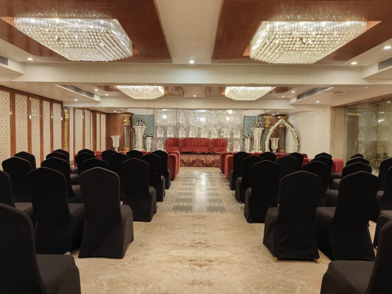 The Grand Suncity Hotel & Resorts بوبال المظهر الخارجي الصورة