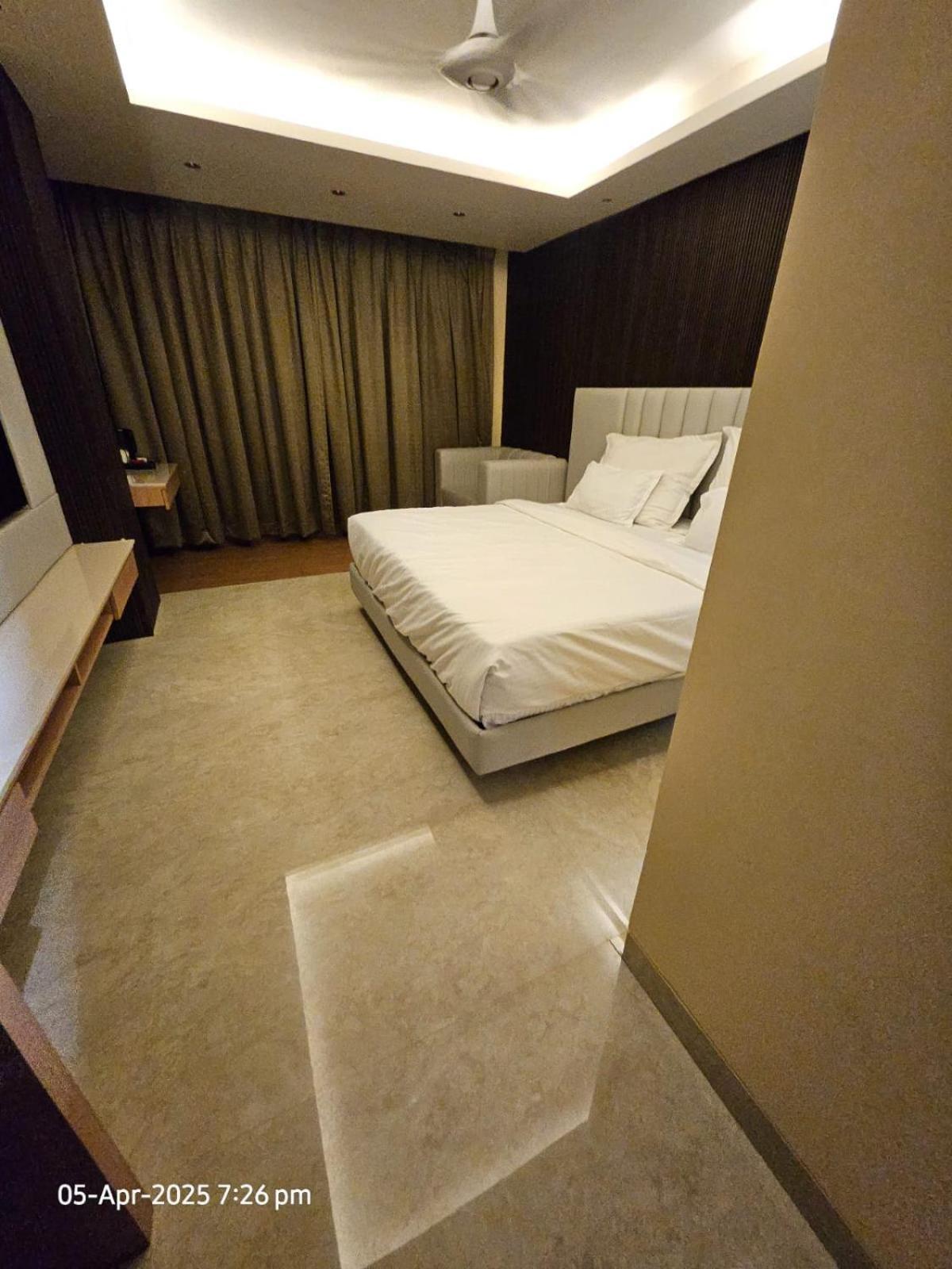 The Grand Suncity Hotel & Resorts بوبال المظهر الخارجي الصورة