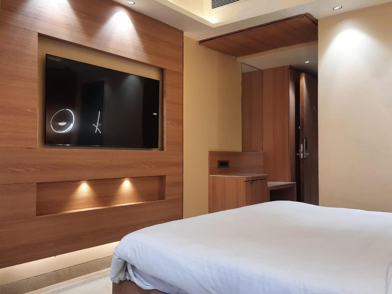 The Grand Suncity Hotel & Resorts بوبال المظهر الخارجي الصورة
