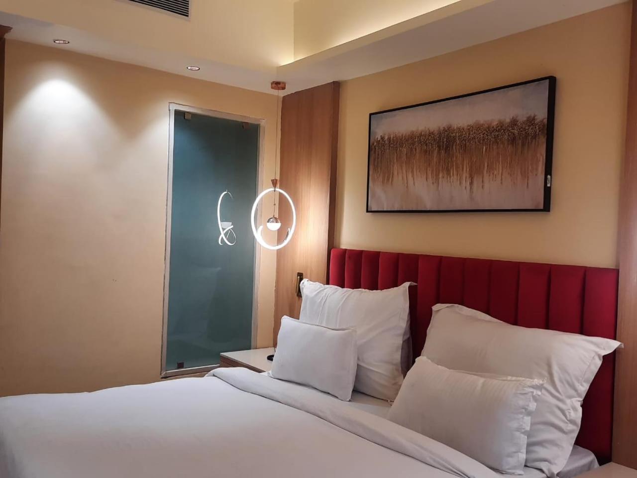 The Grand Suncity Hotel & Resorts بوبال المظهر الخارجي الصورة