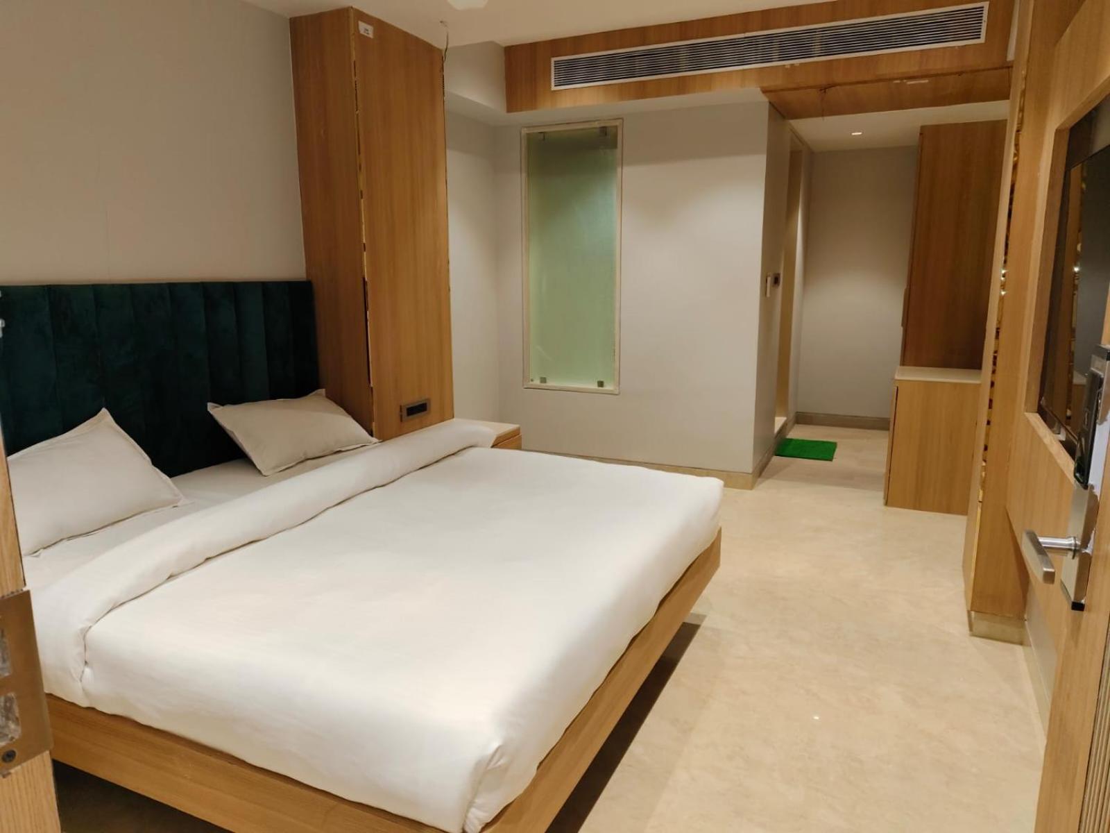 The Grand Suncity Hotel & Resorts بوبال المظهر الخارجي الصورة